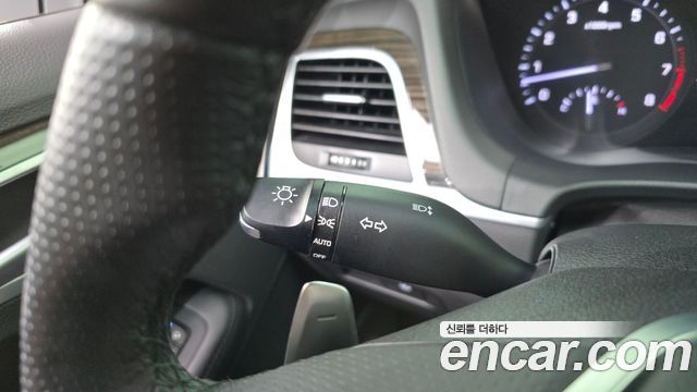 Genesis G80 3.3 GDI Premium Luxury 2019 — фото 35