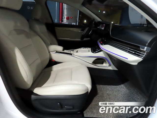 Hyundai Grandeur (IG) 2.5 Le Blanc 2023 — фото 8