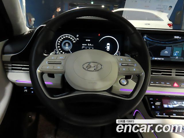 Hyundai Grandeur (IG) 2.5 Le Blanc 2023 — фото 10