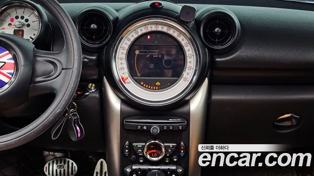 MINI Cooper D Countryman Standard 1st 2014 — фото 14