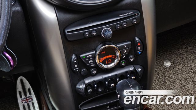 MINI Cooper D Countryman Standard 1st 2014 — фото 17
