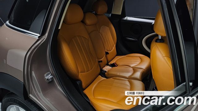 MINI Cooper D Countryman Standard 1st 2014 — фото 26