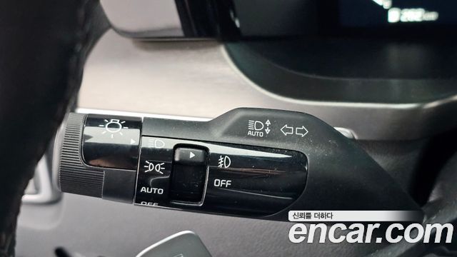 Kia Sorento (IV) Diesel 2.2 2WD Noblesse 2023 — фото 35