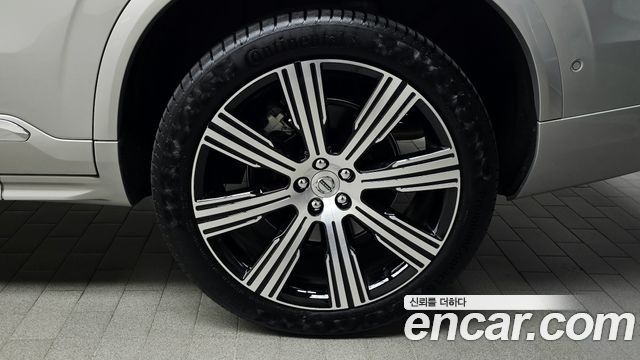 Volvo XC90 (II) B6 Ultimate Bright 2024 — фото 21