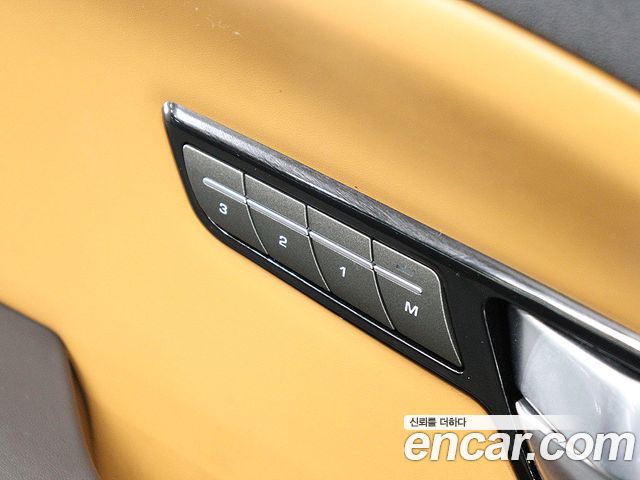 Land Rover Range Rover Evoque 2.0 TD4 HSE Dynamic 2018 — фото 15