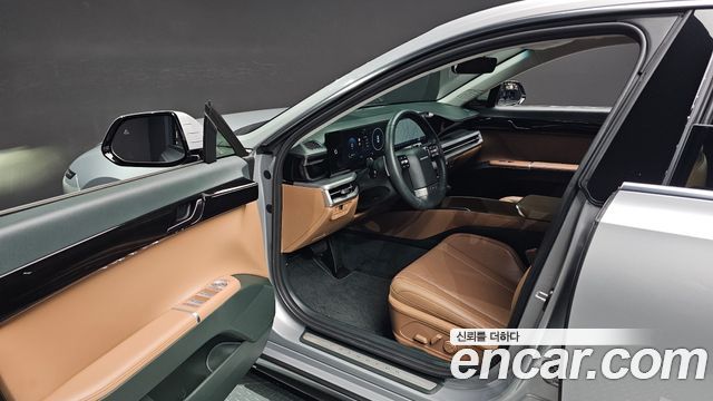 Hyundai Grandeur (GN7) 3.5 LPG 2WD Premium 2023 — фото 10
