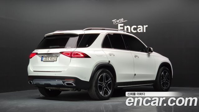 Mercedes-Benz GLE-Class (W167) GLE350e 4MATIC 2022 — фото 2