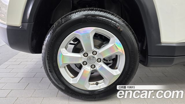 Jeep Compass (II) 2.4 Limitied AWD 2019 — фото 5