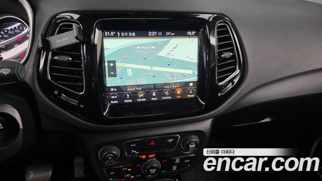 Jeep Compass (II) 2.4 Limitied AWD 2019 — фото 14