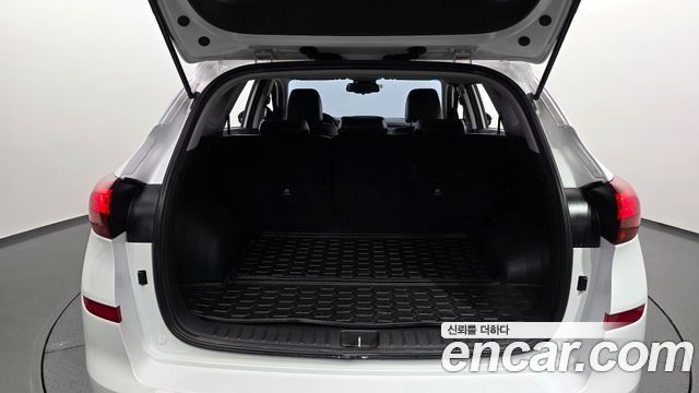 Hyundai Tucson Gasoline 1.6 turbo 2WD Modern 2019 — фото 20