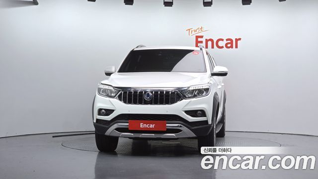 KG Mobility (SsangYong) Rexton Sports Khan Diesel 2.2 4WD Professional S (5-Link) 2019 — фото 3