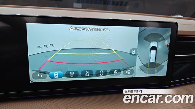 KG Mobility (SsangYong) Torres EVX E7 2024 — фото 15