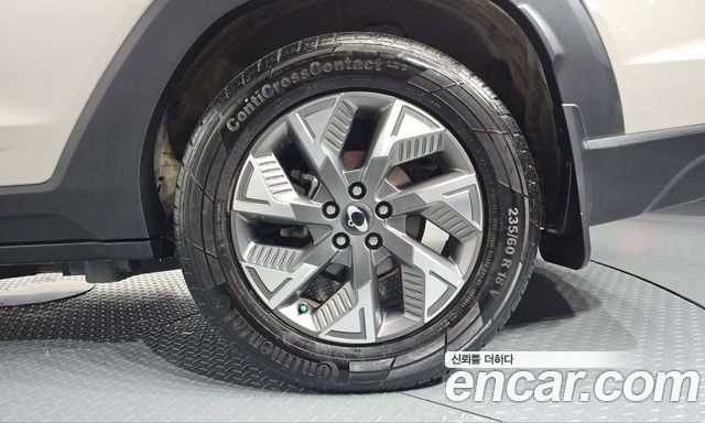 KG Mobility (SsangYong) Torres EVX E7 2024 — фото 21