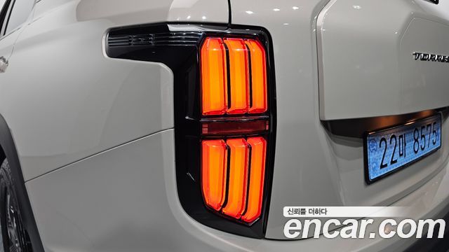 KG Mobility (SsangYong) Torres EVX E7 2024 — фото 23