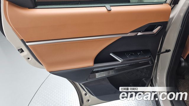 KG Mobility (SsangYong) Torres EVX E7 2024 — фото 25