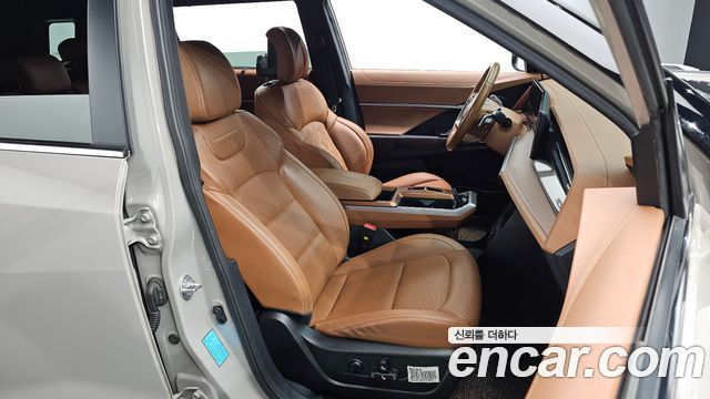 KG Mobility (SsangYong) Torres EVX E7 2024 — фото 26