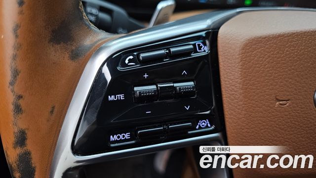 KG Mobility (SsangYong) Torres EVX E7 2024 — фото 27