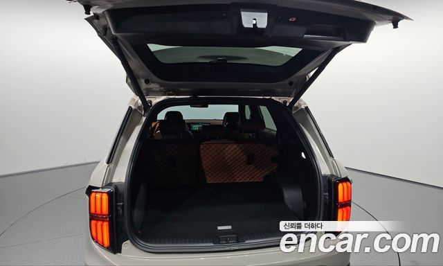 KG Mobility (SsangYong) Torres EVX E7 2024 — фото 33