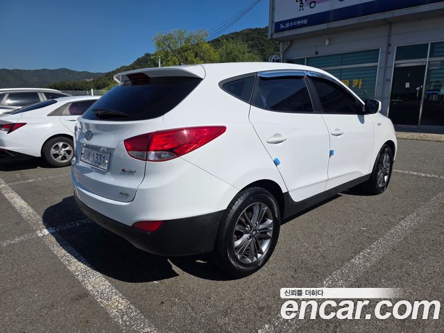 Hyundai Tucson ix Diesel(e-VGT) 2WD Smart 2014 — фото 4