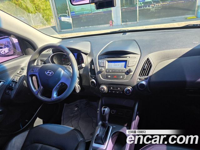 Hyundai Tucson ix Diesel(e-VGT) 2WD Smart 2014 — фото 9