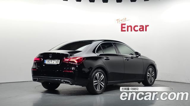 Mercedes-Benz A-Class (W177) A220 Sedan 2021 — фото 2