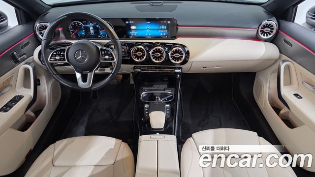 Mercedes-Benz A-Class (W177) A220 Sedan 2021 — фото 7
