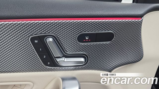 Mercedes-Benz A-Class (W177) A220 Sedan 2021 — фото 15