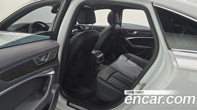 Audi A6 (C8) 45 TFSI Quattro Premium 2020 — фото 12