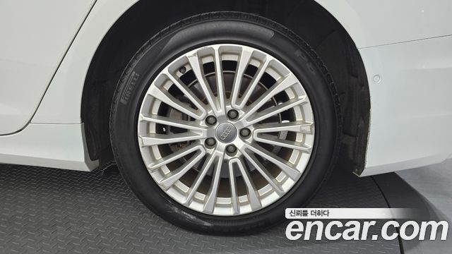Audi A6 (C8) 45 TFSI Quattro Premium 2020 — фото 21