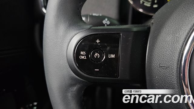 MINI Cooper Countryman Classic Plus Launch Pack 2nd Gen 2023 — фото 39