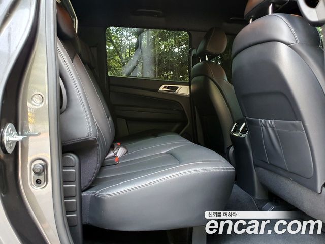 KG Mobility (SsangYong) Rexton Sports Khan Diesel 2.2 4WD Professional X (5-Link) 2019 — фото 7