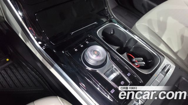 Kia Carnival (IV) Diesel 9-Seater Signature 2023 — фото 9