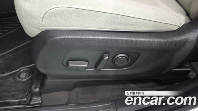 Kia Carnival (IV) Diesel 9-Seater Signature 2023 — фото 37