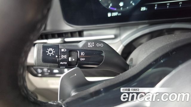 Kia Carnival (IV) Diesel 9-Seater Signature 2023 — фото 39