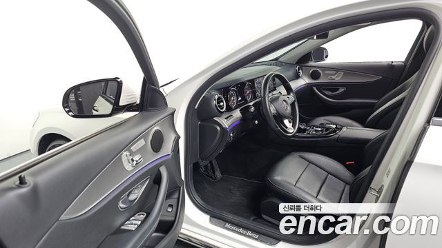 Mercedes-Benz E-Class (W213) E200 Avantgarde 2017 — фото 10
