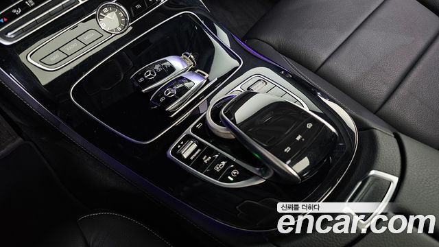 Mercedes-Benz E-Class (W213) E200 Avantgarde 2017 — фото 18