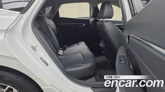 Hyundai Sonata (DN8) 2.0 LPG(rental car) Premium 2023 — фото 12