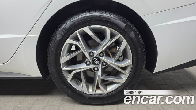Hyundai Sonata (DN8) 2.0 LPG(rental car) Premium 2023 — фото 21