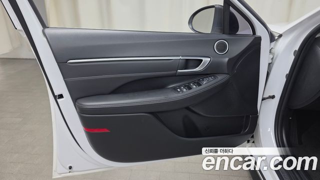 Hyundai Sonata (DN8) 2.0 LPG(rental car) Premium 2023 — фото 24