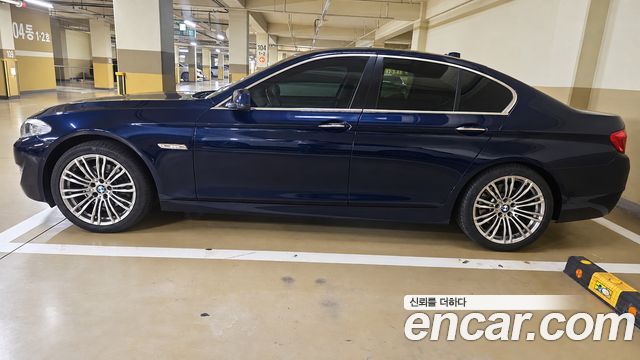 BMW 5 Series (F10) 528i 2011 — фото 3