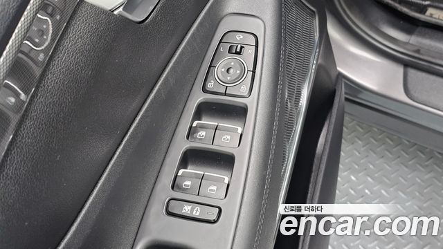 Hyundai Santa Fe (TM) Gasoline 2.0T 2WD Exclusive Special 2019 — фото 17