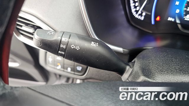 Hyundai Santa Fe (TM) Gasoline 2.0T 2WD Exclusive Special 2019 — фото 18