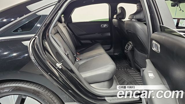 Hyundai Ioniq 6 Standard E-Value+ 2025 — фото 12