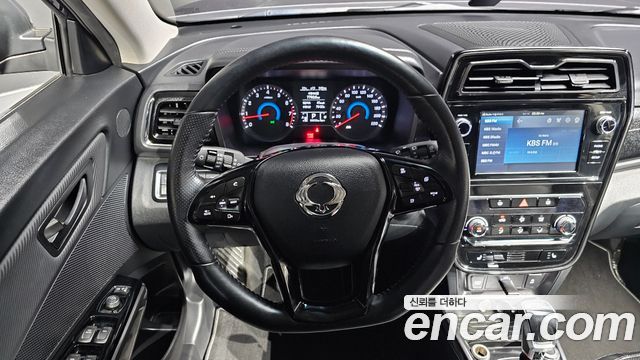 KG Mobility (SsangYong) Very New Tivoli Gasoline 1.5 2WD V3 2021 — фото 13