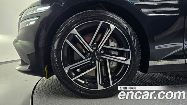 Genesis G80 (RG3) Gasoline 2.5 Turbo AWD 2025 — фото 5