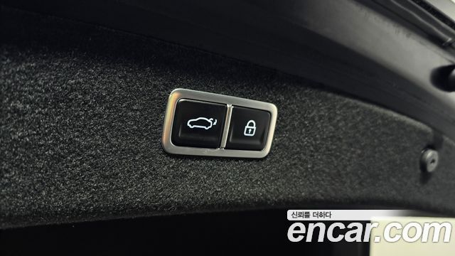 Genesis G80 (RG3) Gasoline 2.5 Turbo AWD 2025 — фото 18