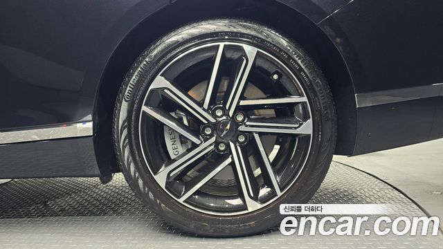 Genesis G80 (RG3) Gasoline 2.5 Turbo AWD 2025 — фото 21