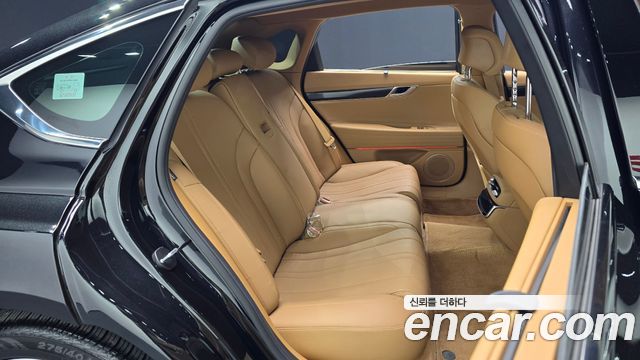 Genesis G80 (RG3) Gasoline 2.5 Turbo AWD 2025 — фото 26