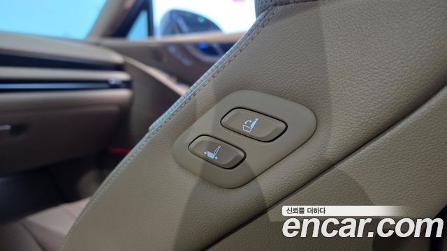 Genesis G80 (RG3) Gasoline 2.5 Turbo AWD 2025 — фото 30