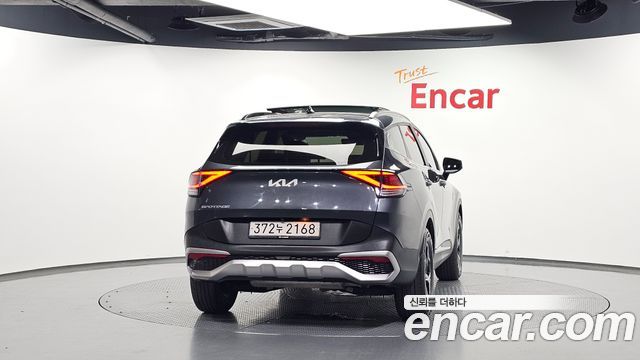 Kia Sportage (V) Gasoline 1.6 Turbo 2WD Prestige 2023 — фото 4